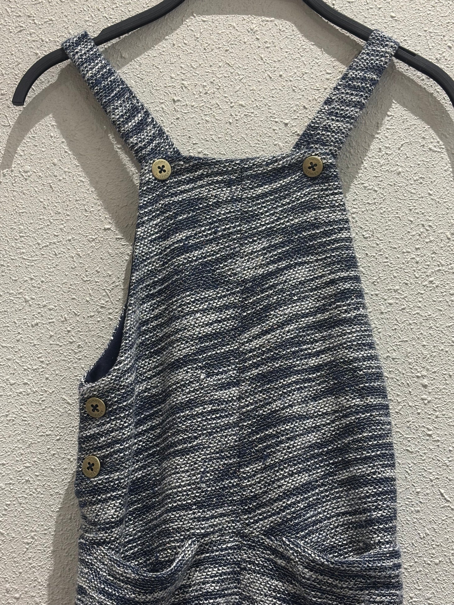 TH Top 0024