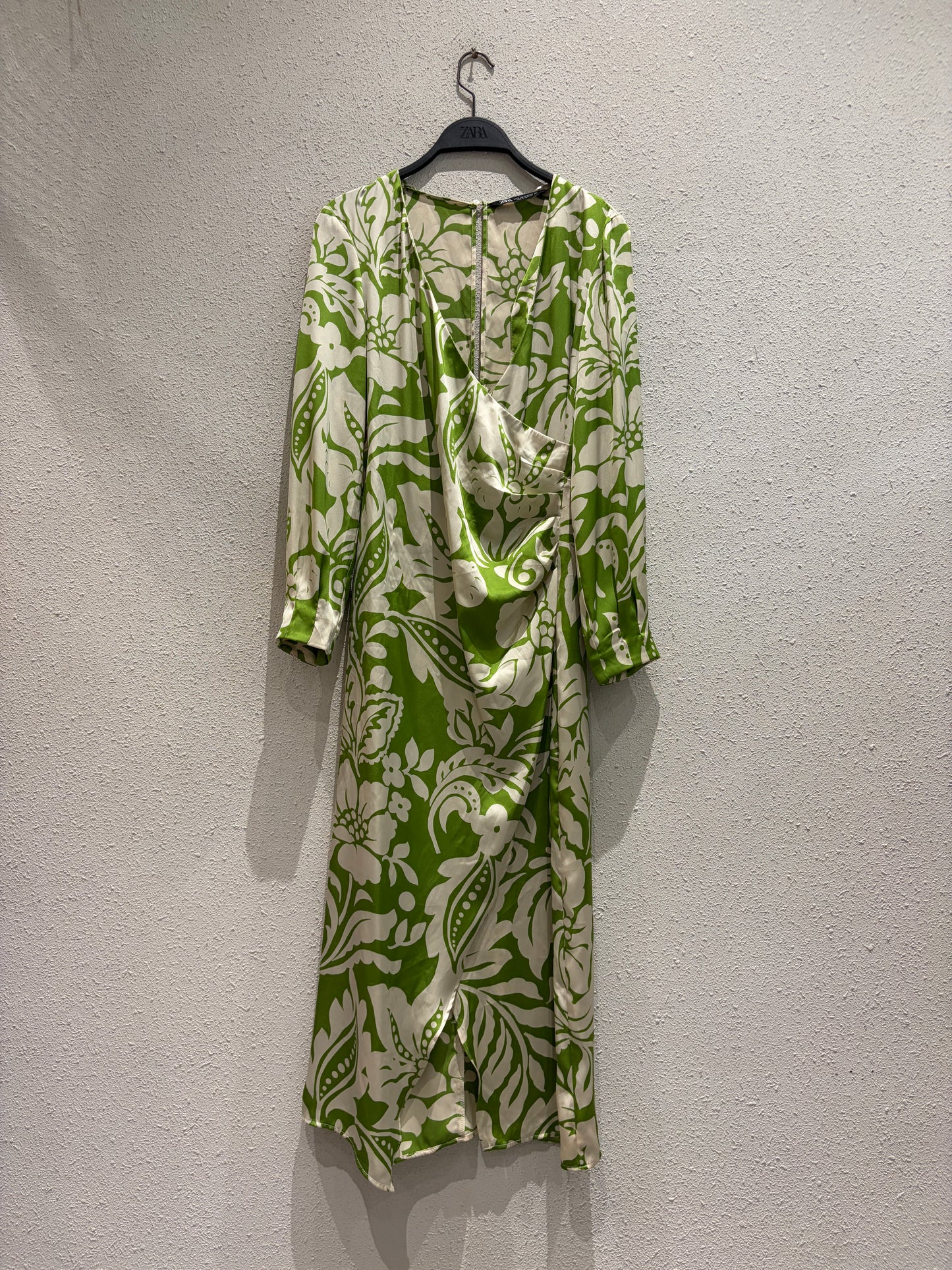 Z Dress 0490