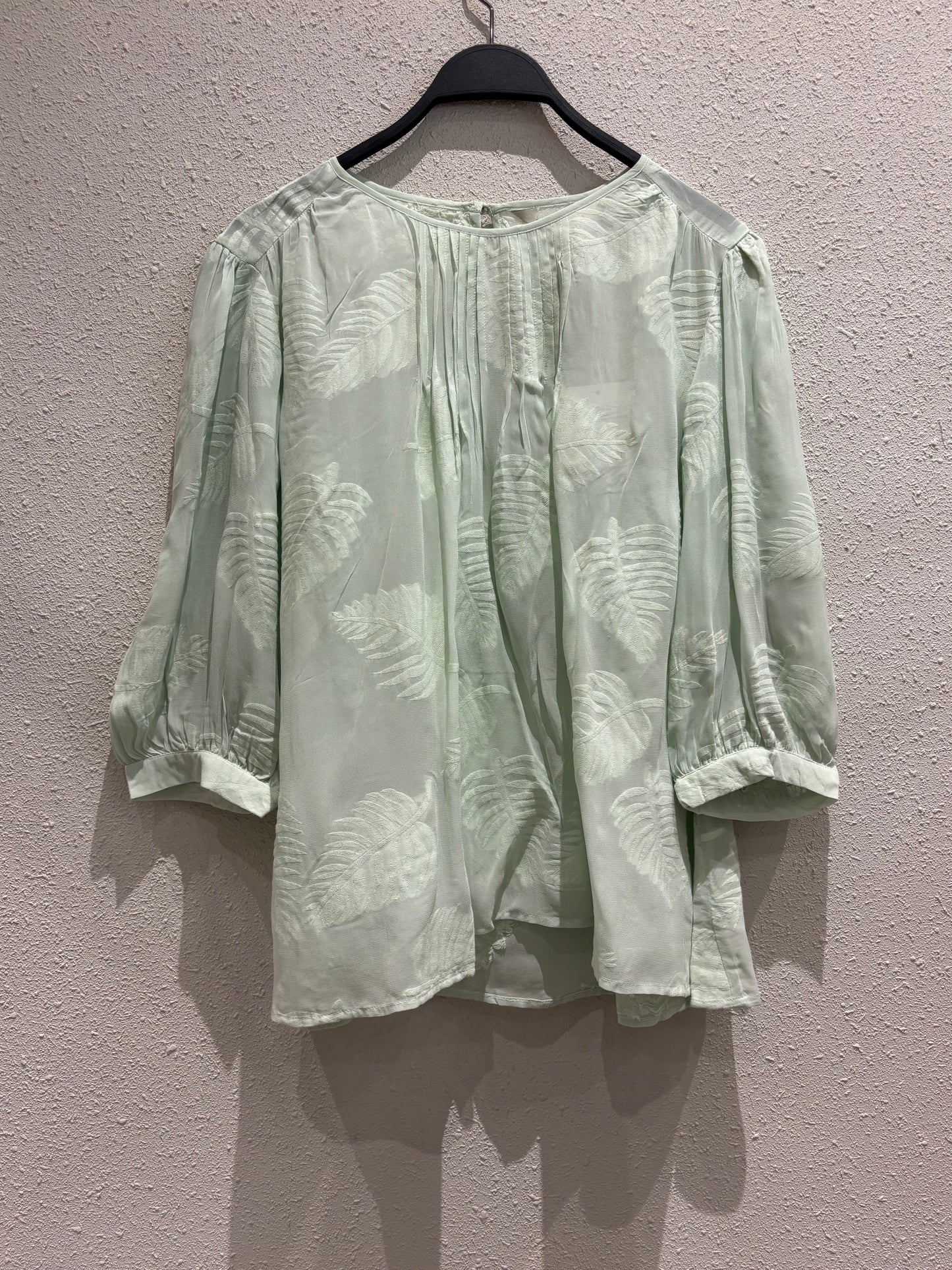 RK Top 0015